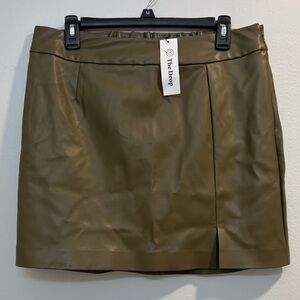 The Drop Women's Olive Green Faux Leather Mini Skirt Size Large